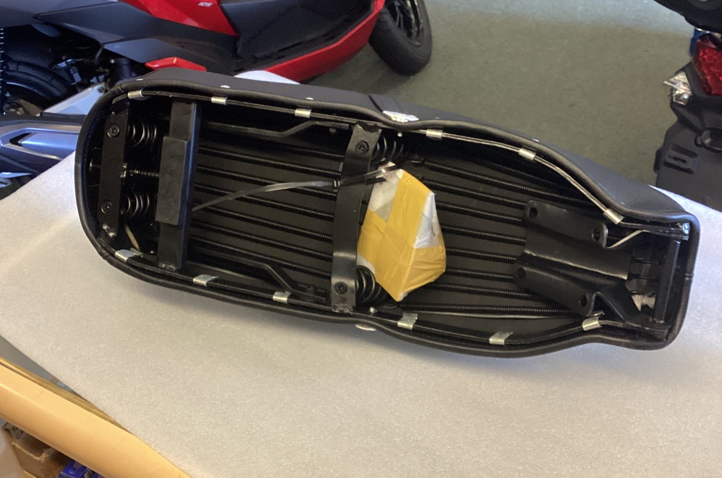 Standard Seat Lambretta. Series 3 BLACK