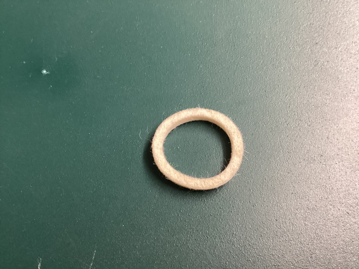 Felt ring 19.19 Vespa