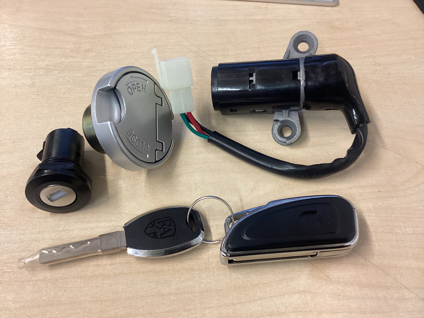 Royal Alloy TG Lock Assembly Set With Keys and Petrol Cap