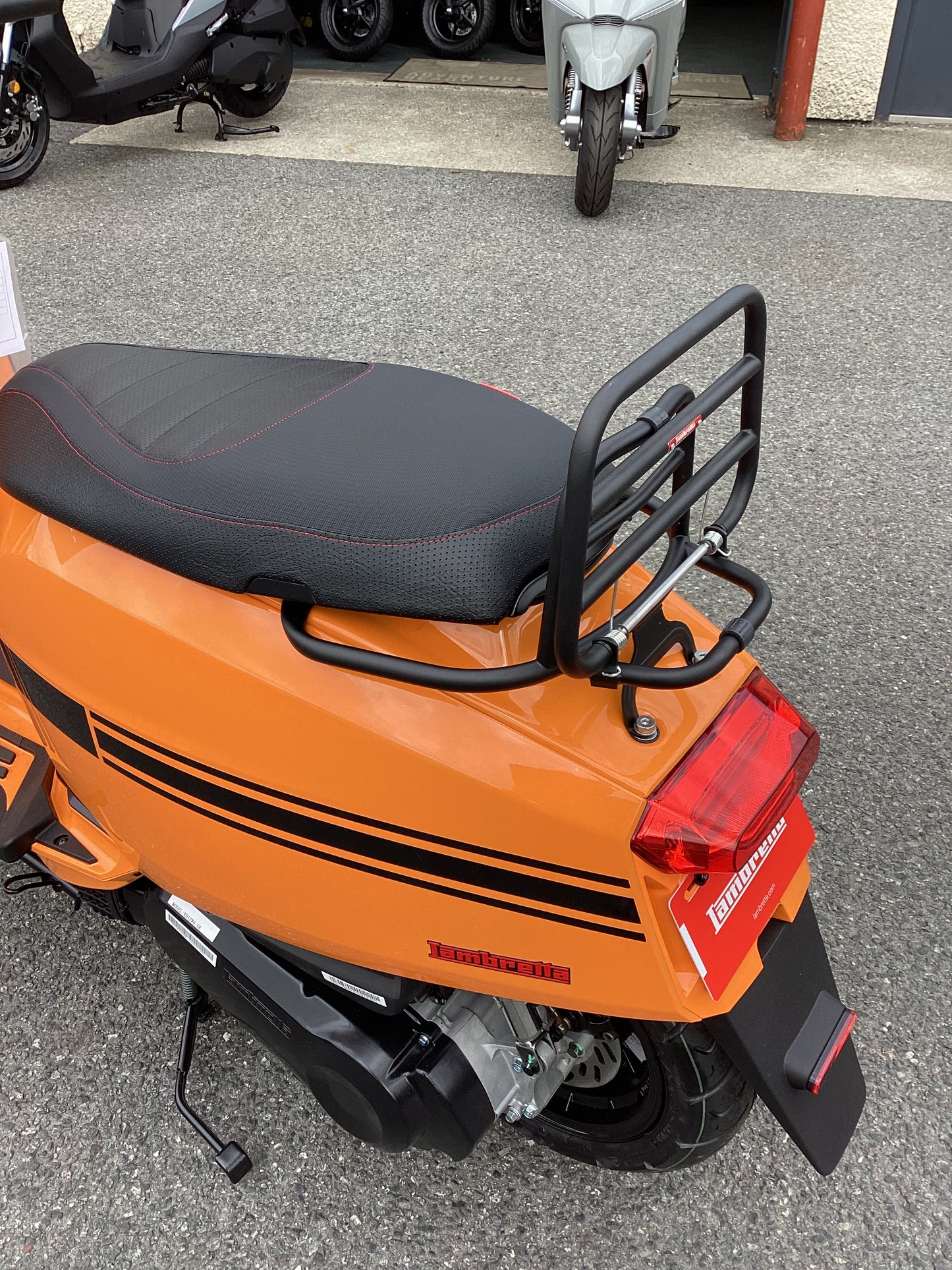 Lambretta V Special Rear Carrier and Grab Rail - Black
