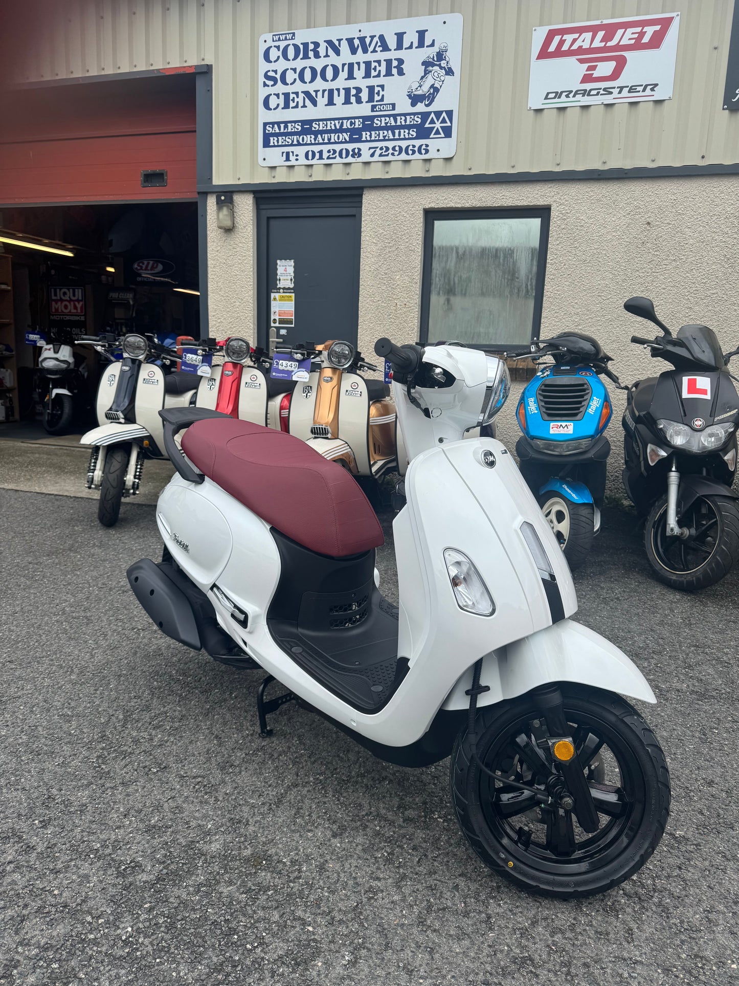 SYM Fiddle 50 White