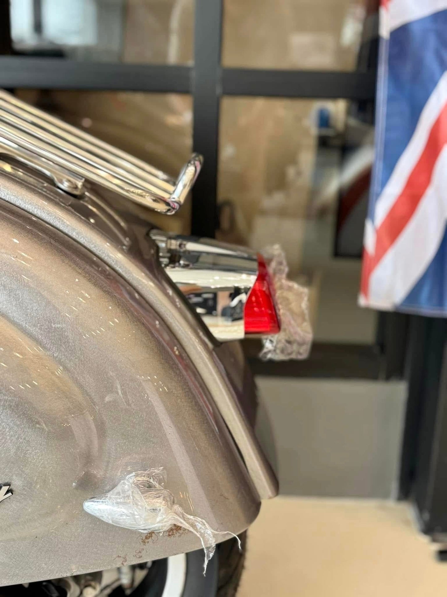 Royal Alloy TG 350 LC - Natural Metal / Chrome