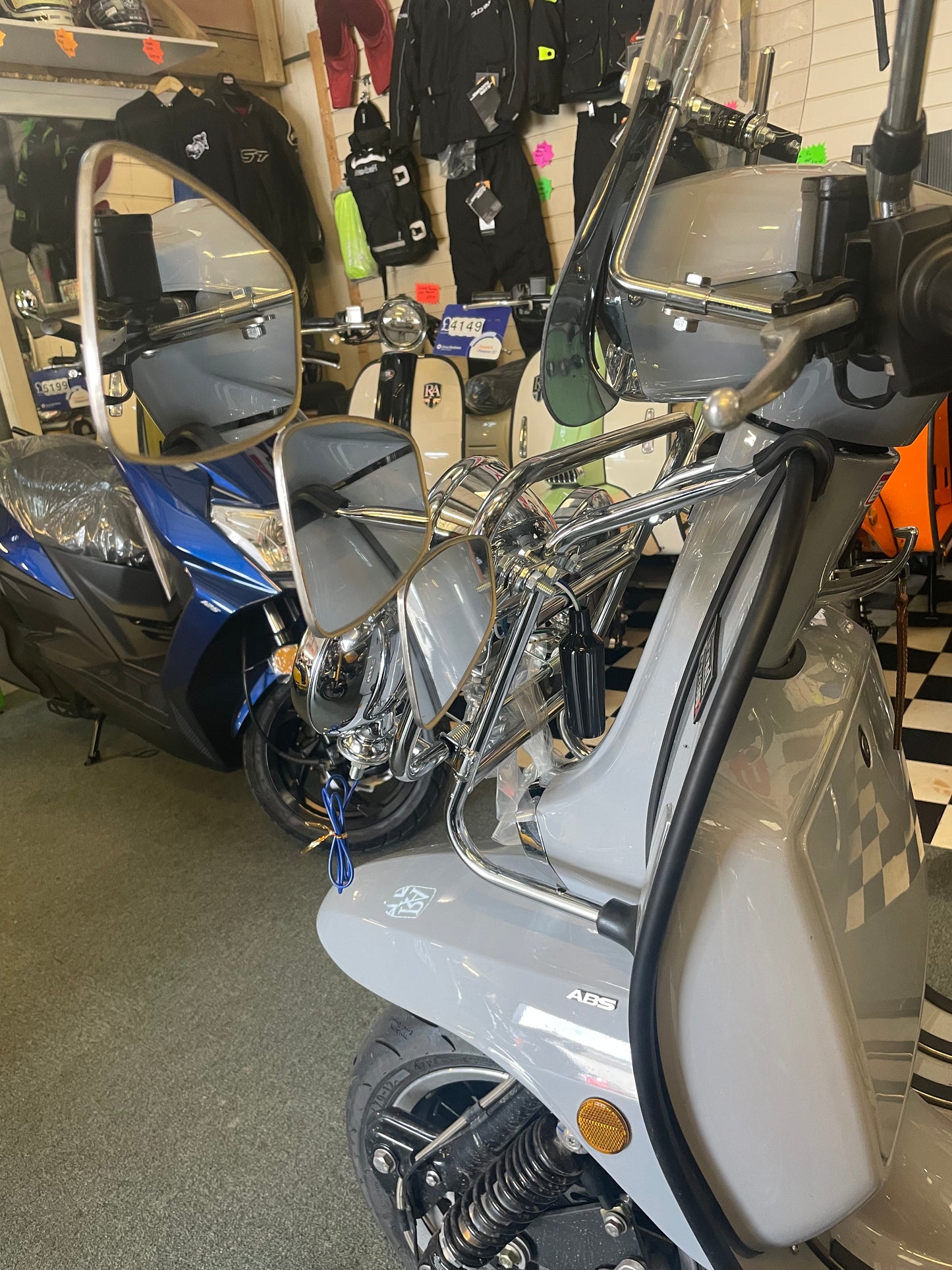 CSC Front Rack, Lights & Mirrors Kit