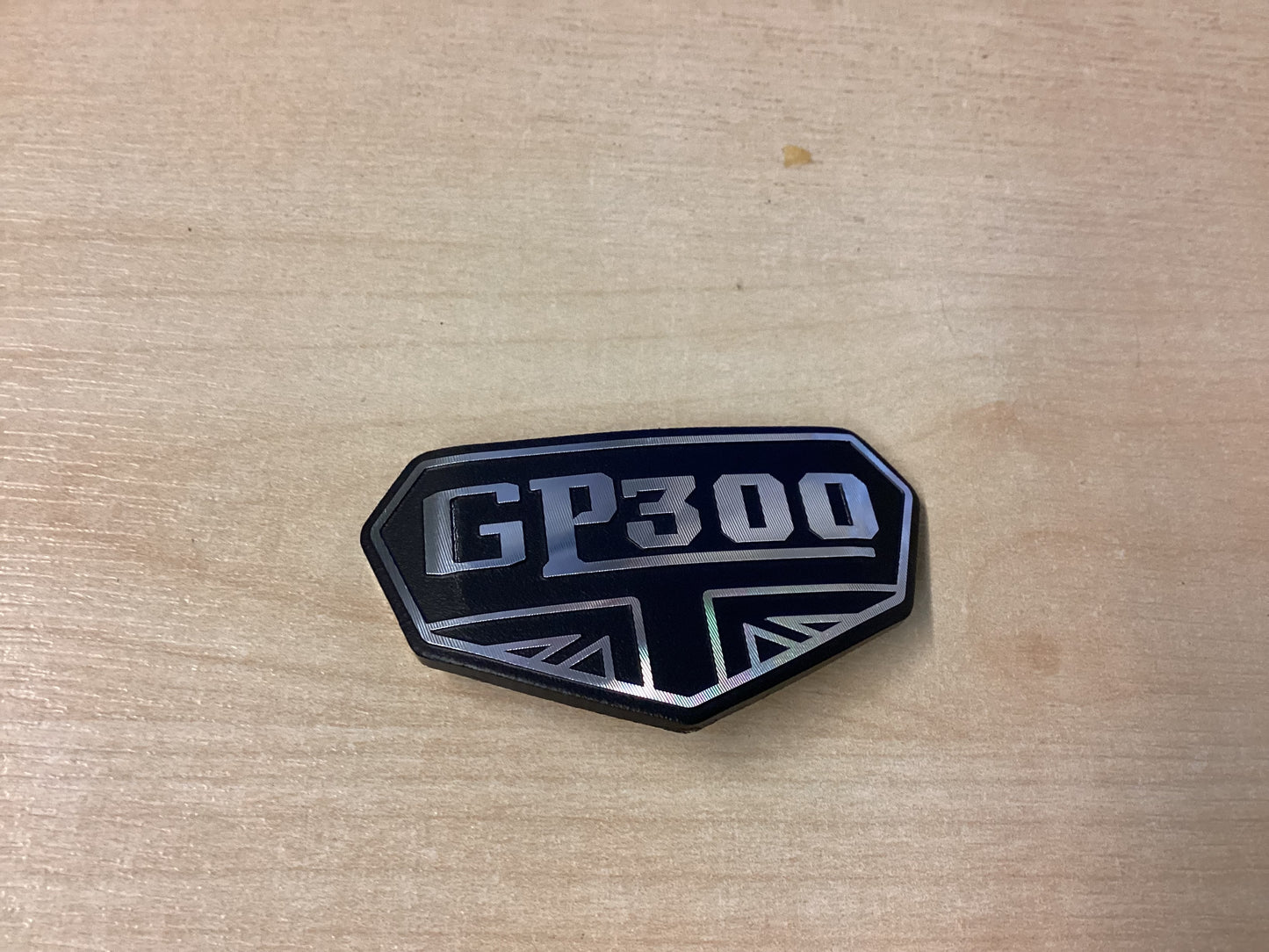 Royal Alloy GP300 Horncast badge