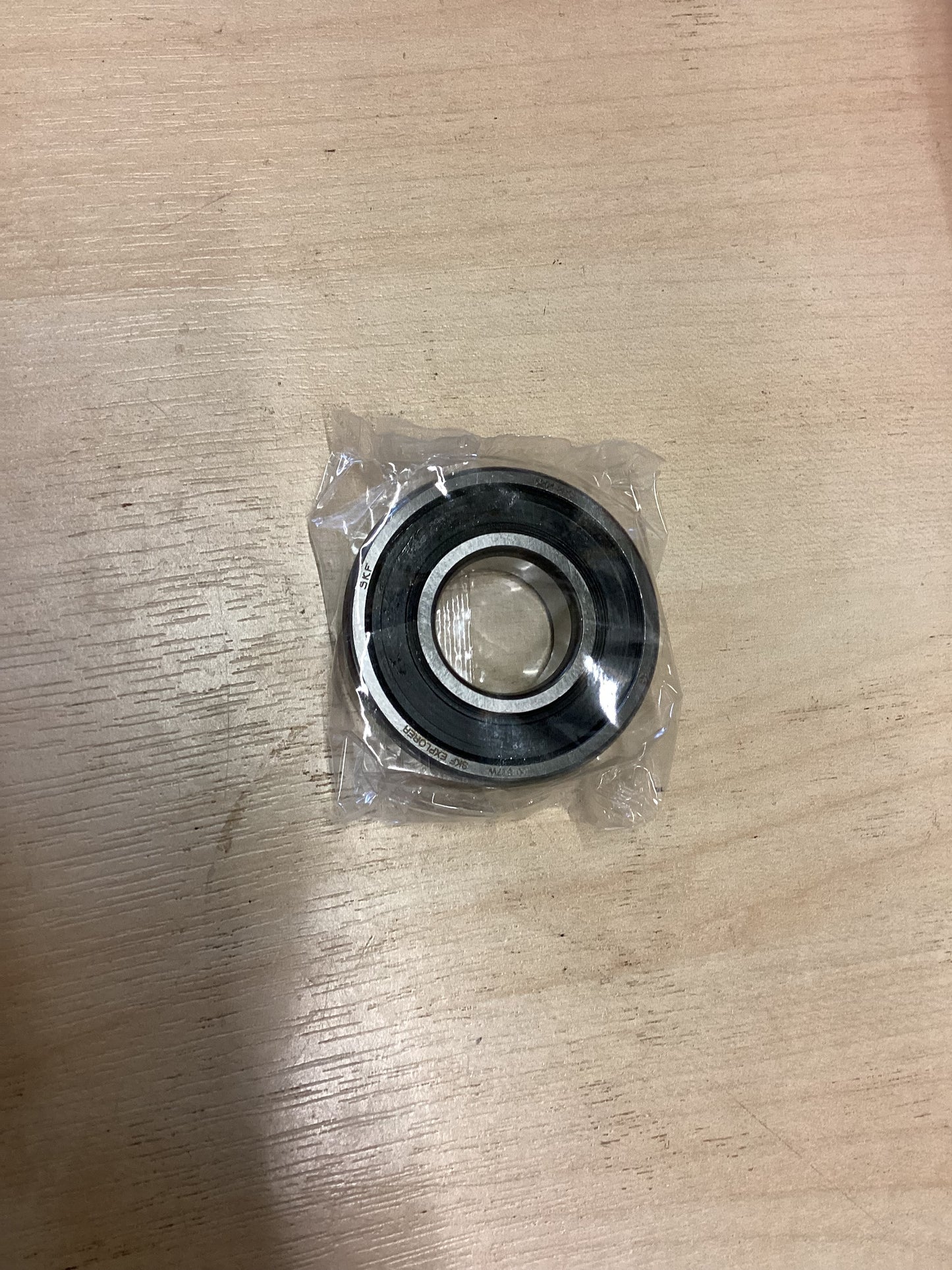 Bearing 6204 - 2RSH - SKF