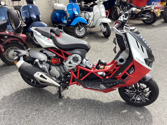 New Italjet Dragster 125 ANTHRACITE / RED / WHITE