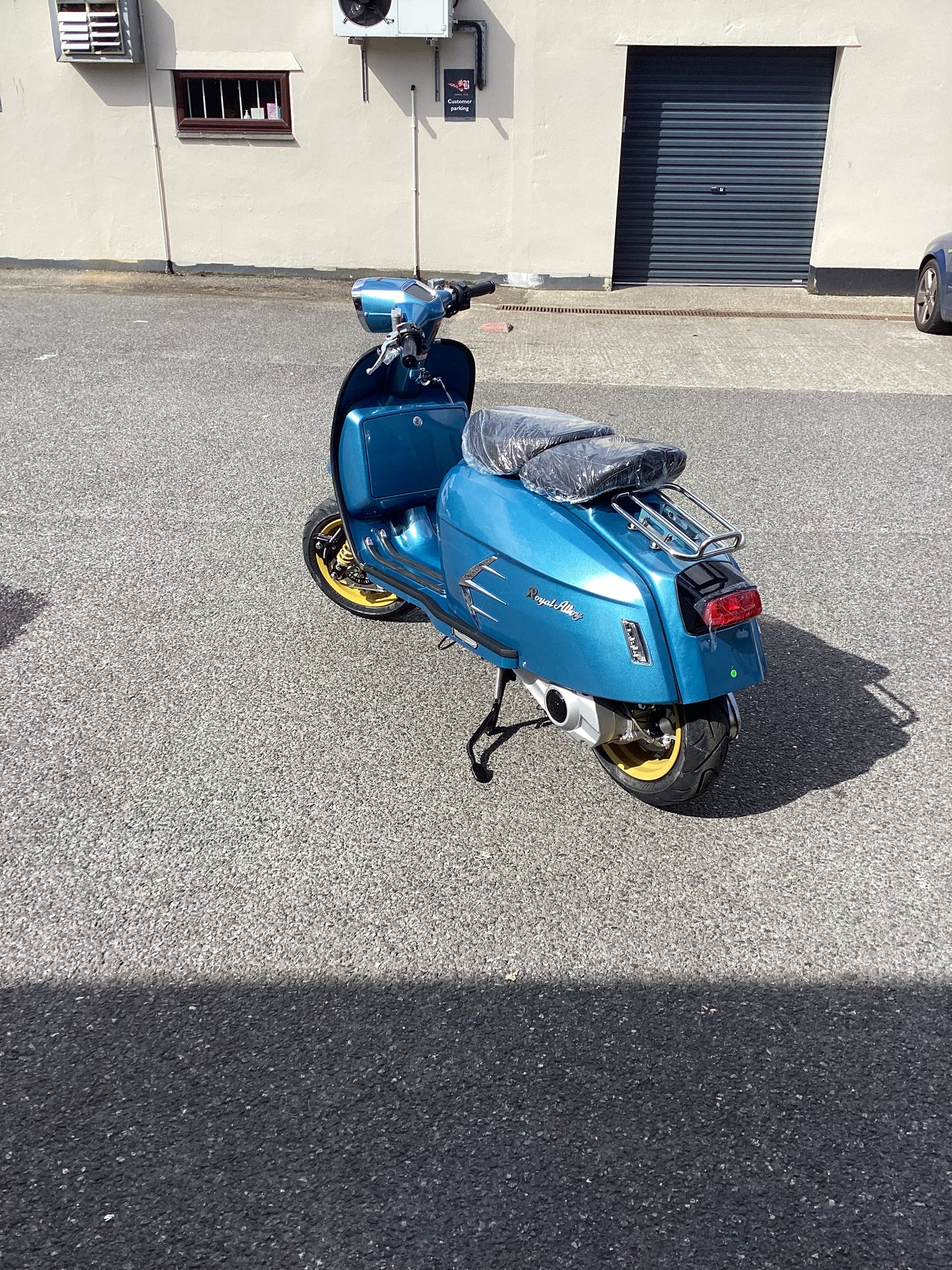 Royal Alloy GP 125 LC SE - Caribbean Blue / Gold