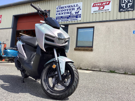 Sym MMBCU 125(cc) Classic scooter