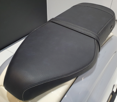 Royal Alloy Bench Seat TG 1215 / 300 Black