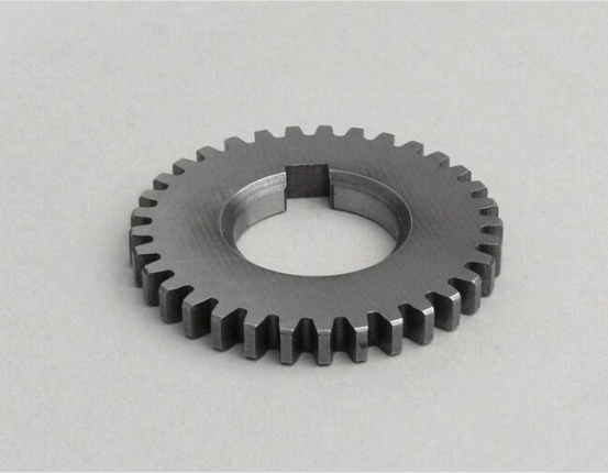 Oil pump drive sprocket .Vespa PX