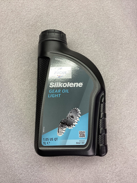 Silkolene Gear Oil Light 75W / 80 - Recommended for all 2 Stroke Vespas