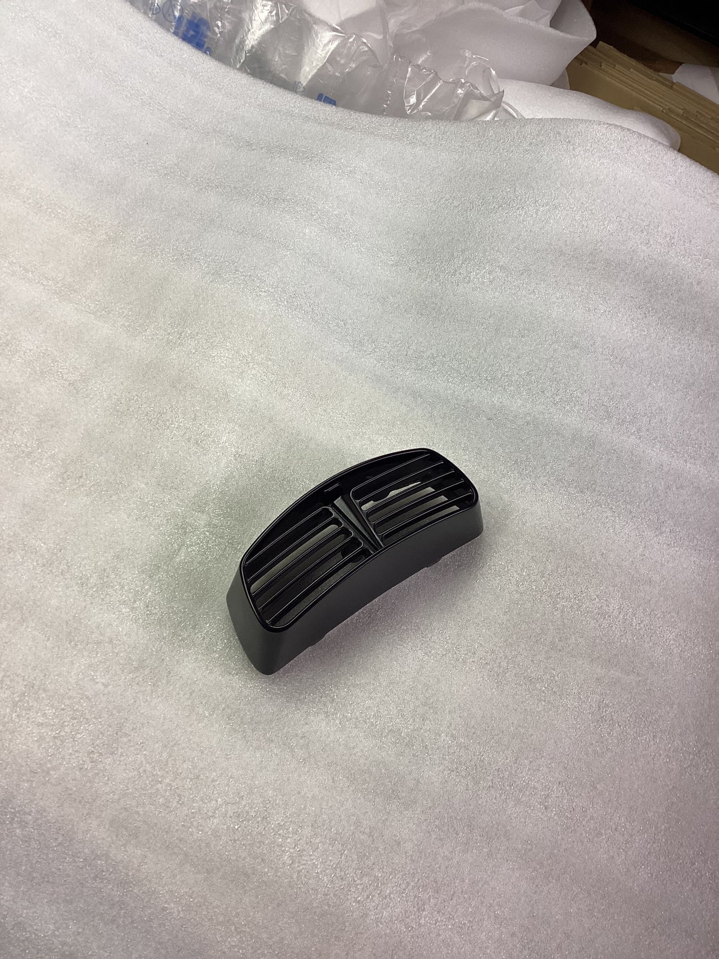 Lambretta V125 / V200 Black Horncast Grill